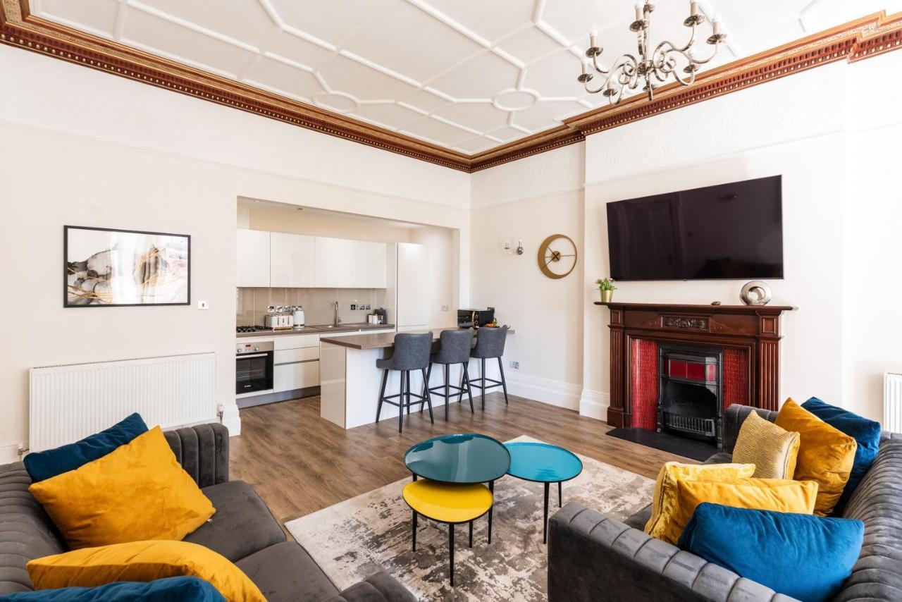 3 Bedroom Garden Apartment Opposite The Beach Brighton Екстер'єр фото